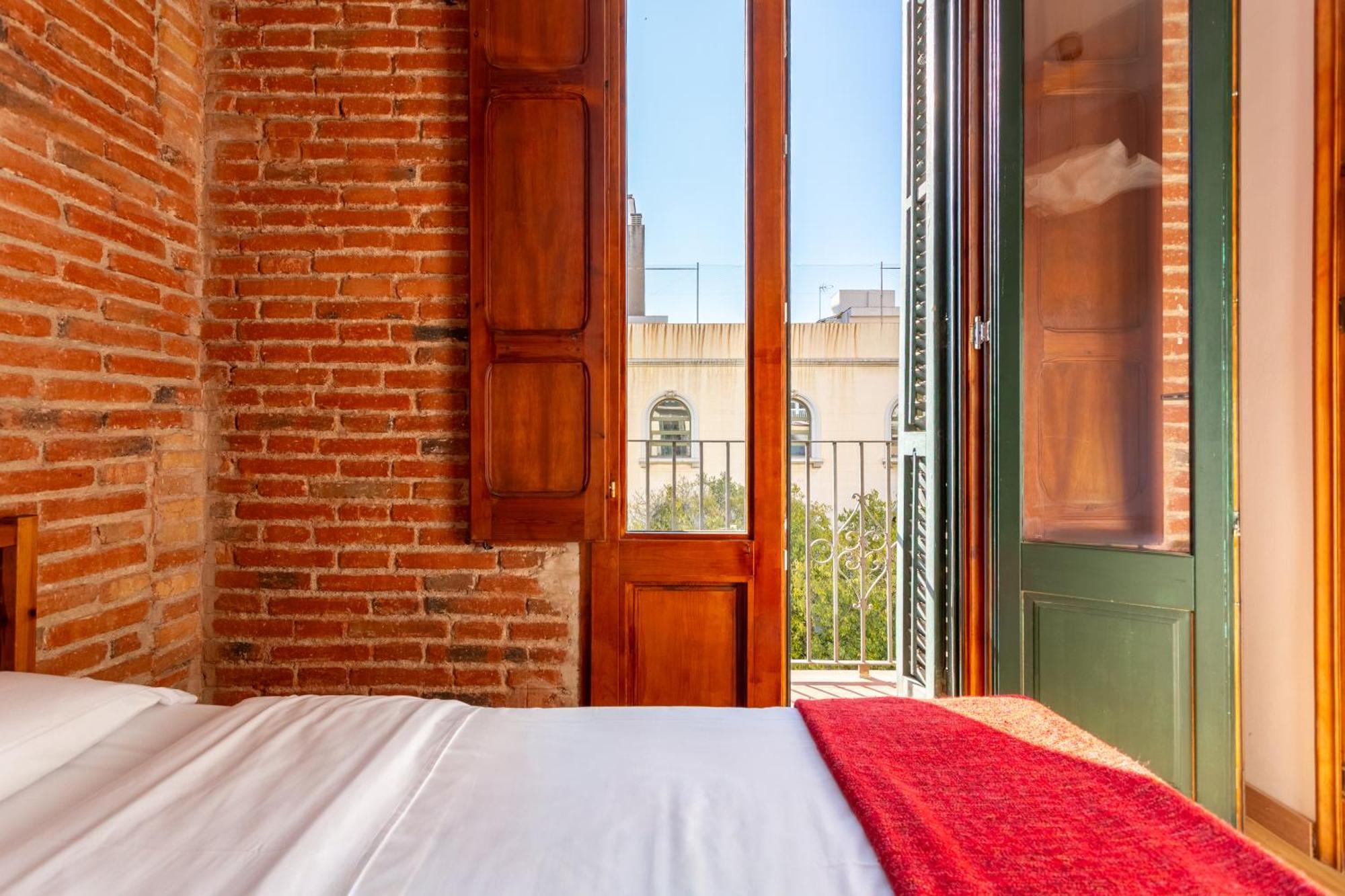 Eixample Sagrada Familia Apartments II — Photos 1